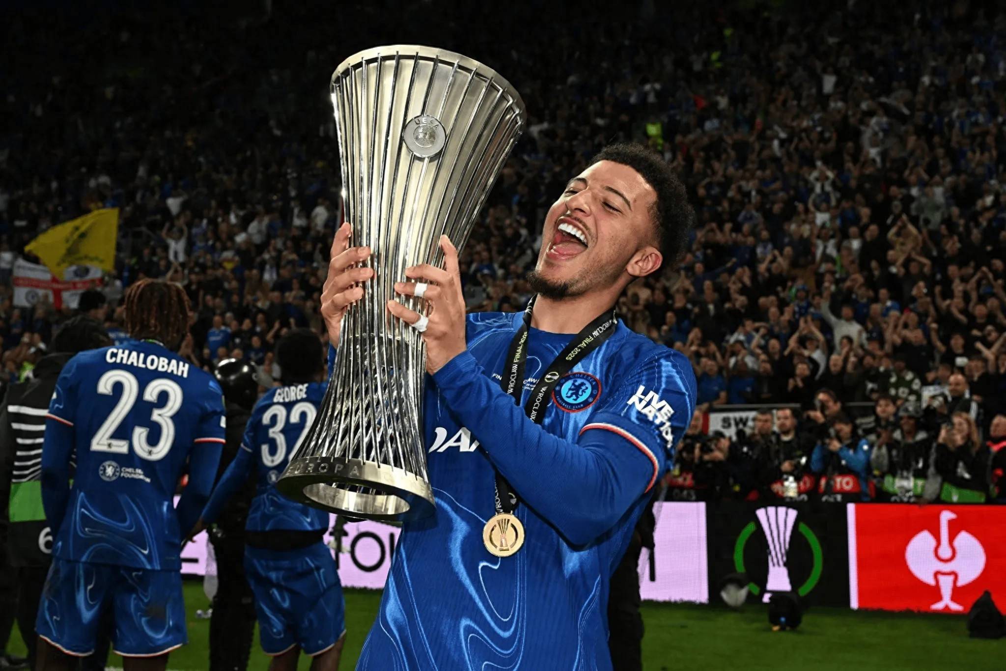 Ming在切尔西比赛中出色防守，大比分获胜引发热议！